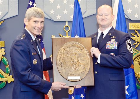 Airmen Receive Sijan Award In Pentagon Ceremony Air Force Article