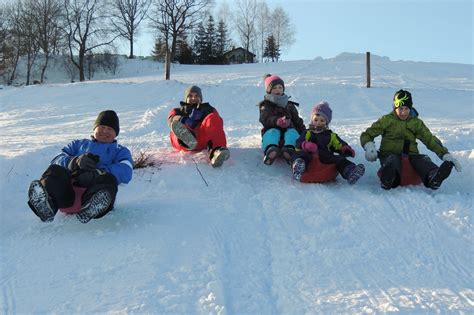 Von der rodel für kleinkinder über lenkbobs für größere kinder und schlitten für erwachsene bis zum zipfelbob: Erste Zipfelbob Action Challenge in Haibach - Urfahr-Umgebung