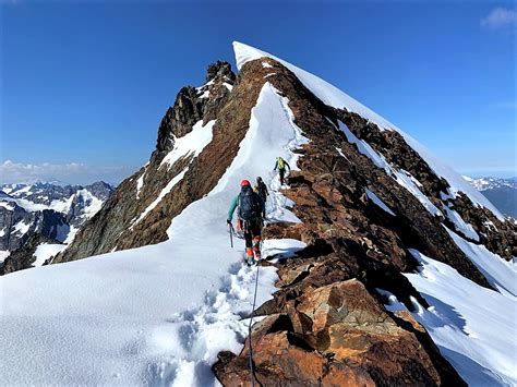 Basic Glacier Climb Sahale Peakquien Sabe Glacier — The Mountaineers