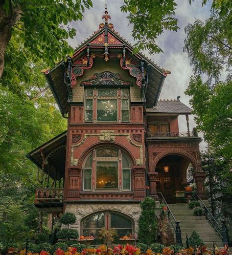 Heres A Look At The Some Of The Most Beautiful Historical Homes In America