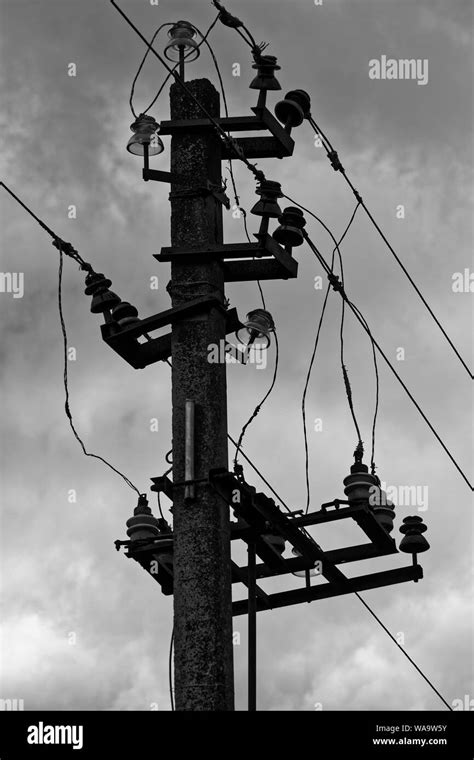 Photo Pole Electricity Wires Stock Photo Alamy