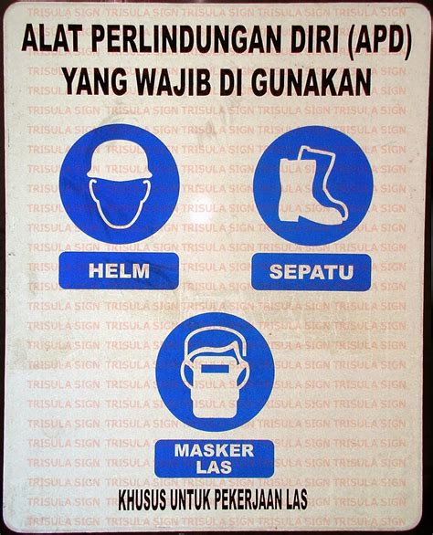 Seluruh pengguna krl wajib menggunakan masker di area stasiun dan dalam gerbong. Rambu Alat Perlindungan Diri 2 ~ Jual Rambu, Safety Sign