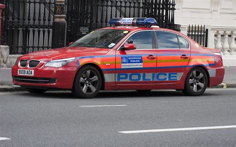 Learn about england and the other countries in britain from the children who live in ther. Metropolitan Police vehicle - London | Flickr - Photo Sharing!