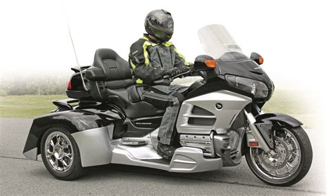 Hier finden sie unser angebot an motorrädern von honda sowie alles, was sie über unsere produkte wissen müssen. Hannigan Motorsports 2012 Honda GL1800 Trike | Rider ...