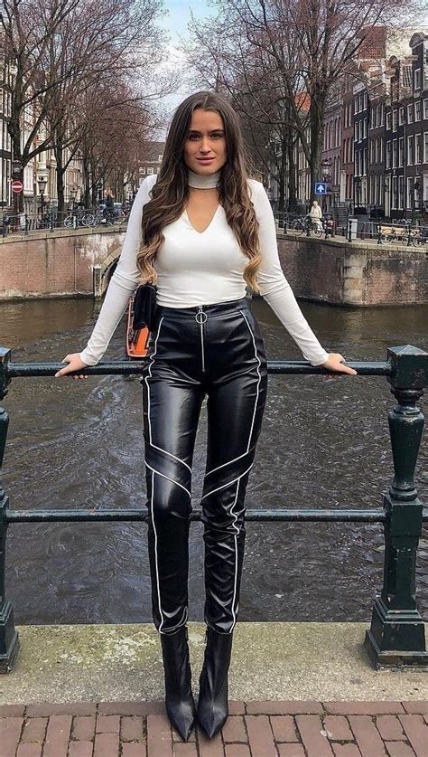 Pin By Gershwin On Leggings And Leather Trousers Leather Pants Pants