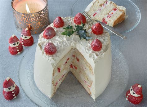 To design a wonderful cake, it requires skill. 12 Gorgeous Christmas Cake Decorating Ideas