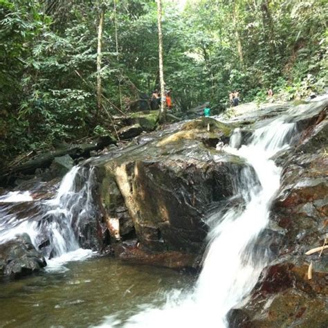 8 Lokasi Air Terjun Menarik Dan Popular Untuk Anda Kunjungi Di Selangor