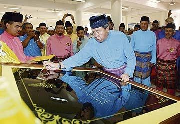 26, persiaran greetown 6, greentown business centre, 30450 ipoh, perak. Masjid Taman Cheras Jaya: Perasmian Masjid Taman Cheras ...