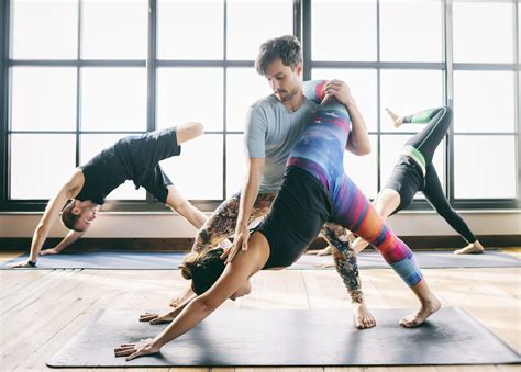 How To Thrive As A Yoga Instructor In