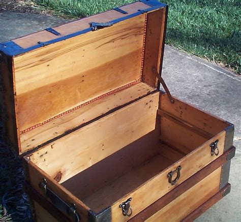 605 Restored Antique Flat Top Steamer Trunk For Sale Available 540 659 6209