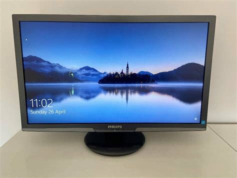 Hp z820 4 monitors workstation intel. Phillips 27 inch LED desktop computer monitor | in Bromley ...