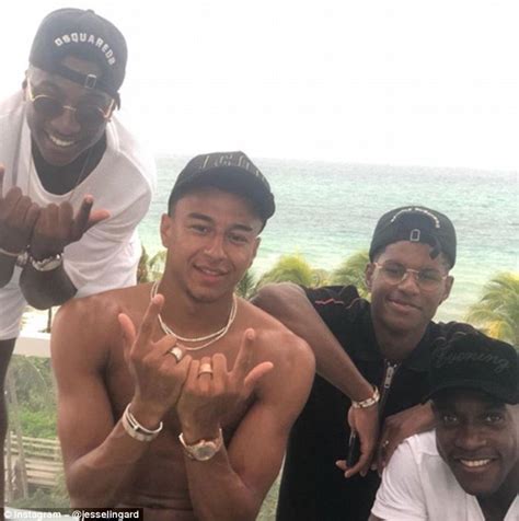 Jesse lingard scores in the community shield for manchester united. Jesse Lingard and Marcus Rashford meet up in Miami ahead ...