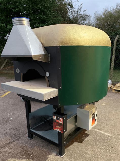 Saetta Wood Fired Oven With Under Top Gas Burner Esposito Forni