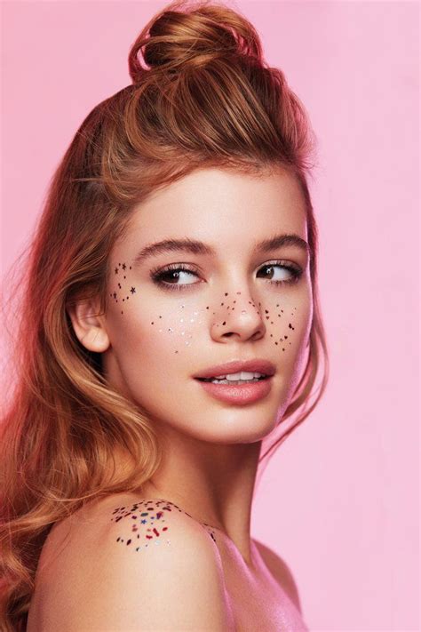 Golden Freckle Temporary Tattoos Will Complete Your Festival Look Beauty Photography Beauty