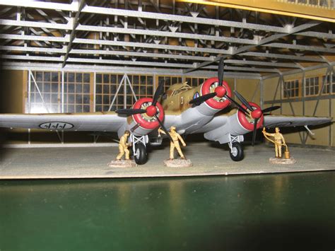 The Miniatures Man Hangar In 172 Scale