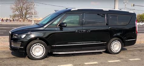 The armoured limousine is powered by a 4.4 litre v8 engine developed by nami, with a 6.6 litre v12. Aurus Arsenal to nowy rosyjski minivan. Bazuje na ...