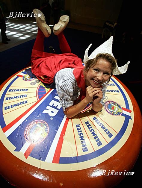 The World`s Largest Cheese Wheel These 16 Worlds Largest Things Ever