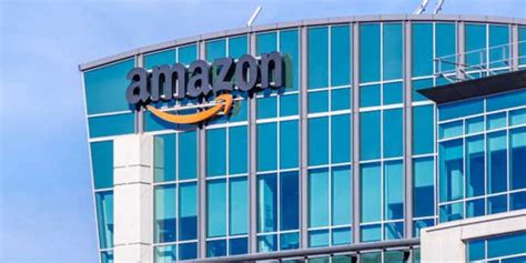 How Amazon Makes Its Money Daily Illinois