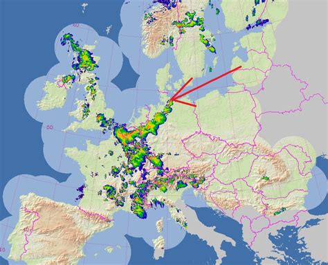 Aktuální radarová data znázorňující momentální stav počasí. Radar evropa bouřky. planetadortu.cz