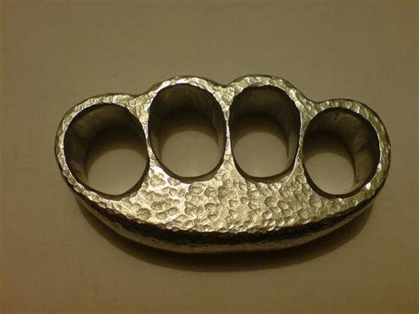 Weaponcollectors Knuckle Duster And Weapon Blog One Inch Thick Home