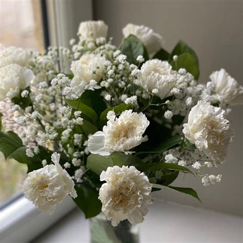 White Carnations For Delivery Throughout The Uk From Clare Florist