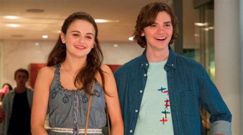 Ranking The Iconic Friendship Rules From The Kissing Booth