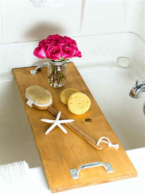 Because the cut list for this project is pretty short, we used a handsaw to make all the cuts, but you can also use a circular saw or a chop saw. bath-caddy-diy-wood (1 of 12) - It All Started With Paint