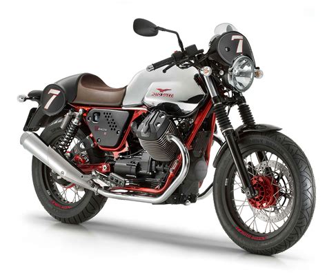 Now fuel injected and with a more reliable and efficient engine, jamie robinson tells you how moto guzzi have taken the next step in using modern components with a classic design, to bring you a unique and. MOTO GUZZI V7 II Racer specs - 2014, 2015 - autoevolution