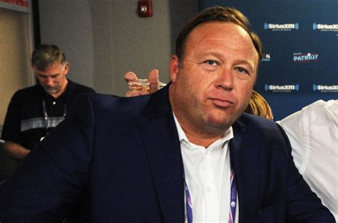 InfoWars' Alex Jones Podcast Episodes Pulled by Spotify, Citing Hate ...