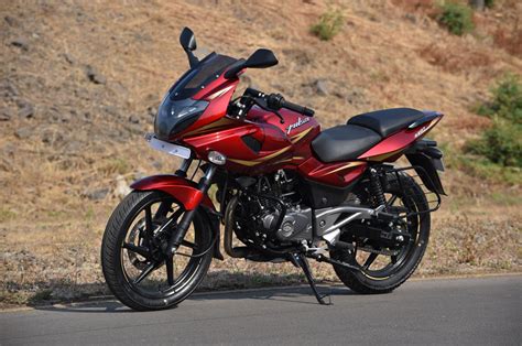 Colour options and price in india. Upcoming Bajaj Pulsar 220F to get ABS - Autocar India