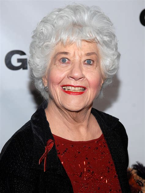 Charlotte Rae Tv Actress The Royal Baby Has Been Named Heres All