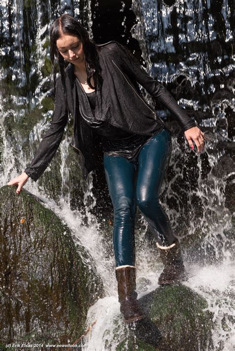 Wwf Double Photoset Of Girls In A Waterfall Wearing Pants Wetlook World Forum V