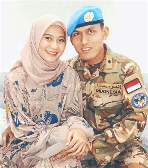 9 Artis Indonesia Yang Dipersunting Anggota Tni