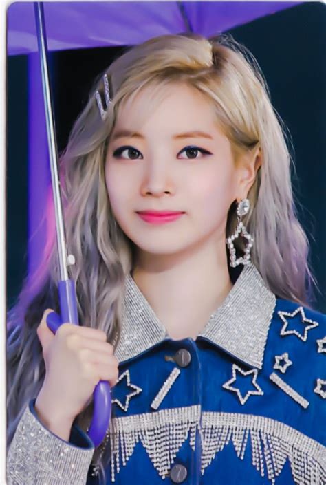 Twice singing in tags because i have onions about that. TWICE feel special monograph scan DAHYUN - 2020