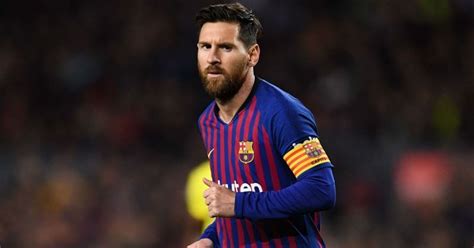Lionel Messi Height Weight Age Wife Children Biography Updated 2021