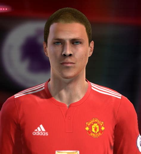 Victor lindelof was pictured arriving at manchester united's aon training complex on wednesday morning as jose mourinho closed in on his first signing of the summer.swedish website aftonbladet. Victor Lindelöf Face (Manchester United) - PES 2013 - PATCH PES | New Patch Pro Evolution Soccer