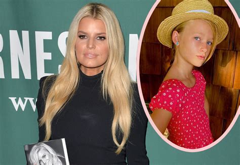 Jessica Simpson Reveals How She First Spoke To Her Daughter About