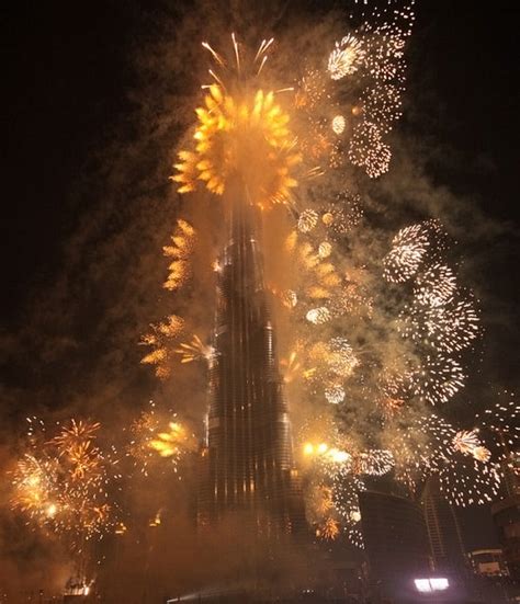 The pieces were selected as a means of linking cultures and communities, symbolic of burj khalifa being an international collaboration. File:Burj khalifa opening ceremony.jpg - Wikipedia