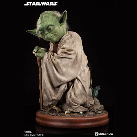 Star Wars Yoda Life Size Figure