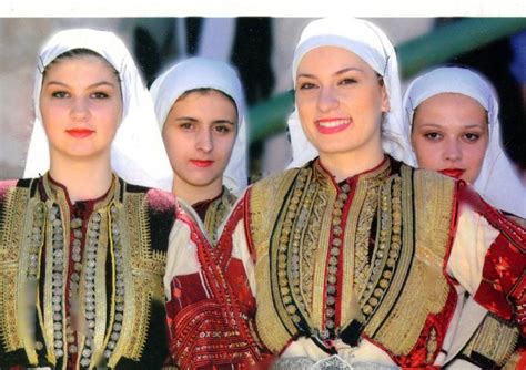 Traditional Macedonian Fashion Costumes Saree