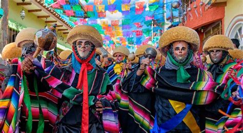 Danzas De México Las 10 Más Bonitas Y Espectaculares