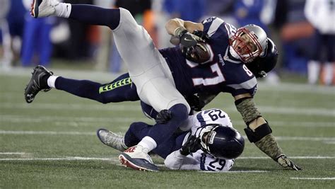 Patriots Te Rob Gronkowski Suffers Punctured Lung During Game Report Says