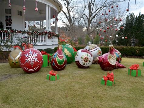 And if you want to decorate outdoor or lawn but you don't. 03 Inspiring DIY Outdoor Christmas Decoration Ideas ...