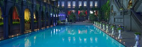swimming pool gh universal hotel bandung