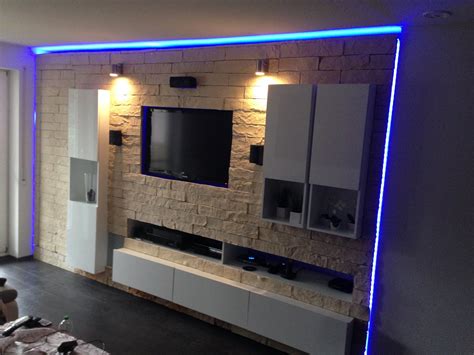 Eine indirekte beleuchtung für ihr wohnzimmer, die küche, den flur o.a. Led Beleuchtung Wohnzimmer Selber Bauen - Caseconrad.com