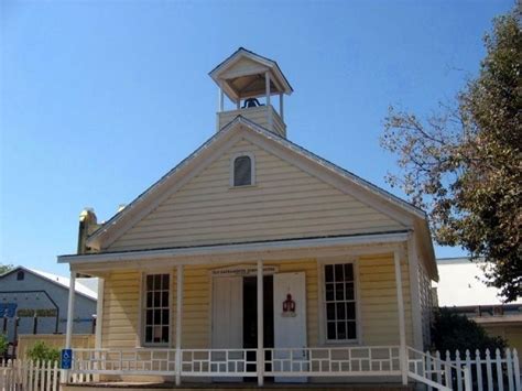 Amish Schoolhouse 957