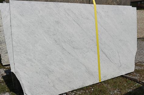 White Carrara Premium Marble Slabs Polished White Marble For Vanity