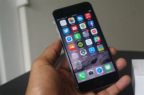 Iphone 6 Review Booredatwork