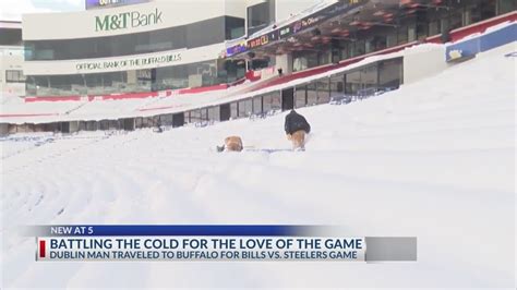 Dublin Buffalo Bills Fan Shovels Out Seat At Snowy Stadium Youtube