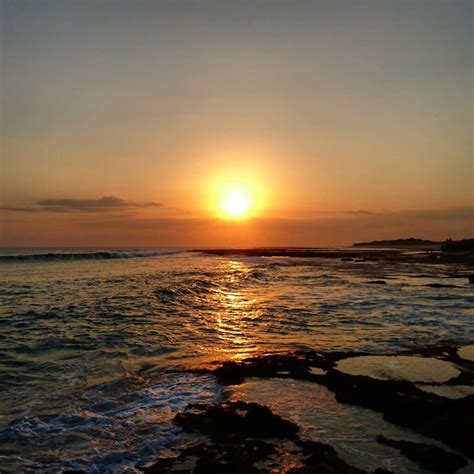 Mimpi melihat ombak besar di pantai. Pantai Pero Sumba, Tempat Menikmati Salah Satu Surga di ...